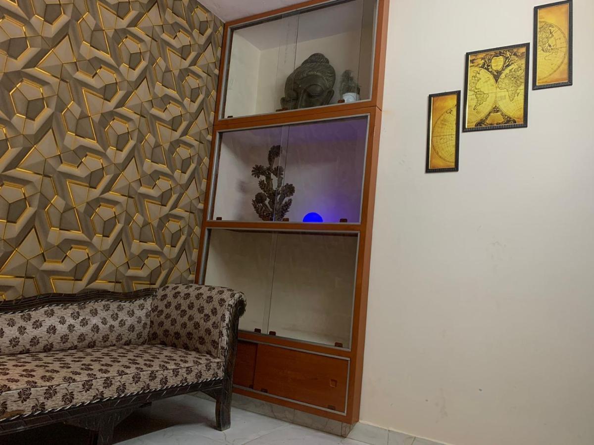Privyrooms Gorakhpur Extérieur photo