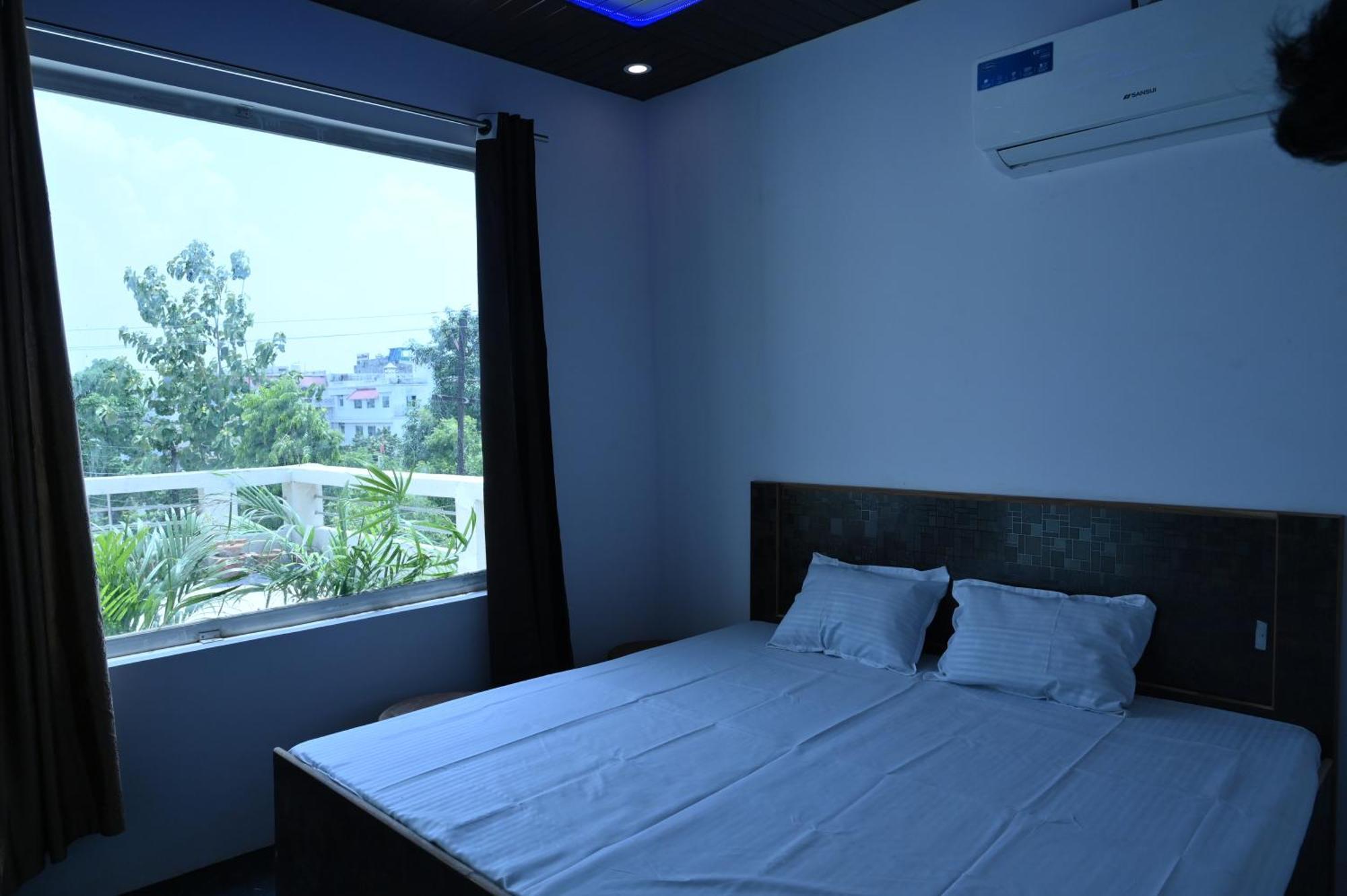 Privyrooms Gorakhpur Extérieur photo