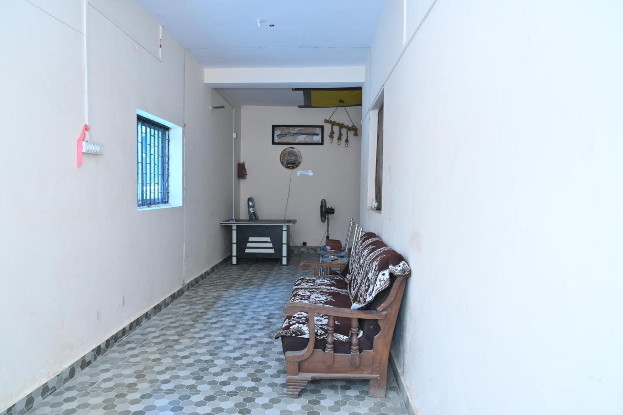 Privyrooms Gorakhpur Extérieur photo
