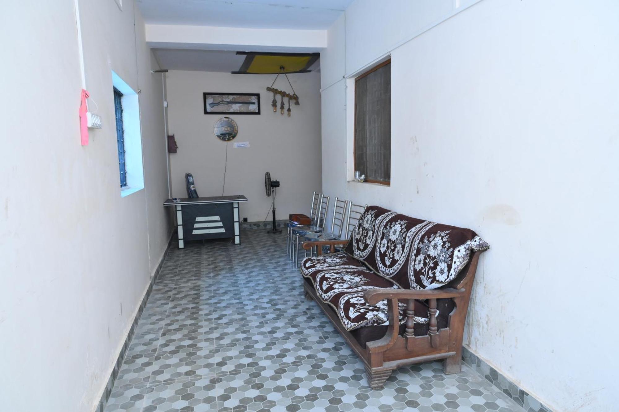 Privyrooms Gorakhpur Extérieur photo