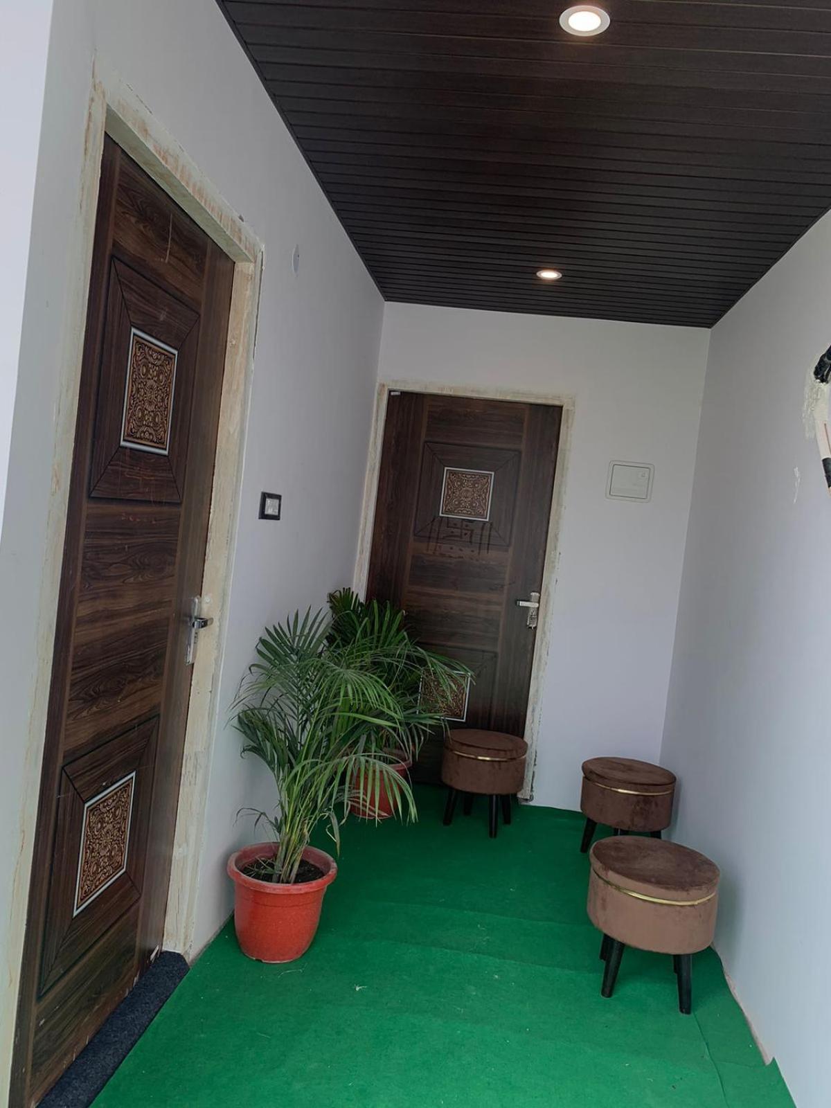Privyrooms Gorakhpur Extérieur photo