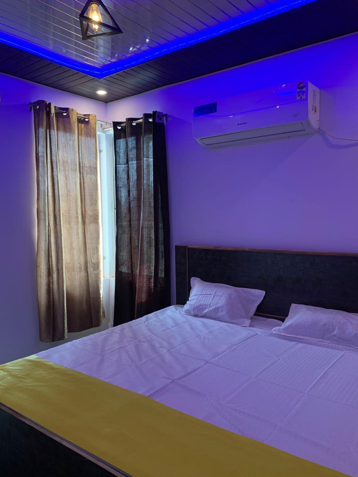 Privyrooms Gorakhpur Extérieur photo